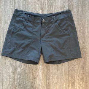 Patagonia Shorts Size 6